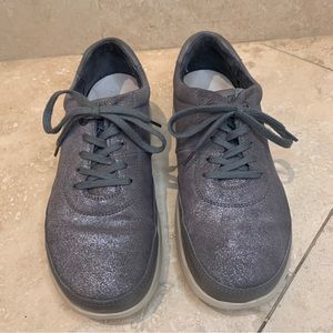 Birkenstock Silver Shimmer Leather Lace Up Sneaker Size 38